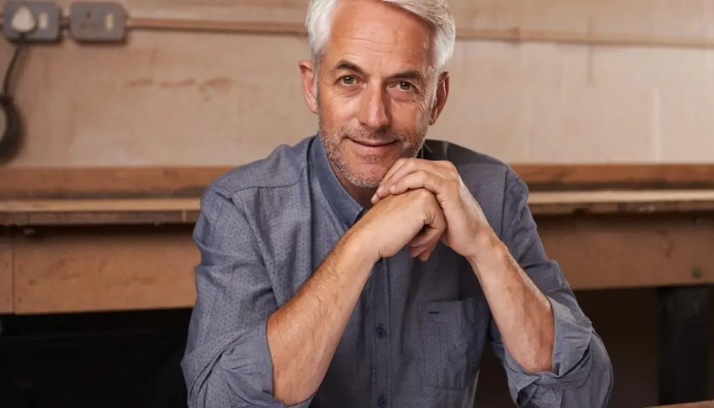 How-to-Buy-a-Cash-Flowing-Business_-A-Step-by-Step-Guide